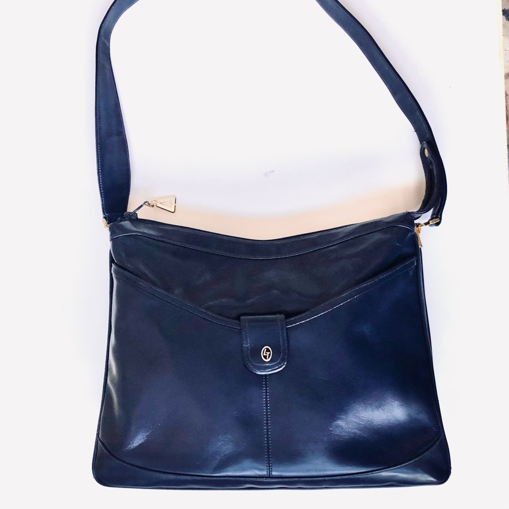 Lou Taylor Vintage Smooth Leather Shoulder Bag in Exquisite Condition. Deep Blue - Picture 15 of 16